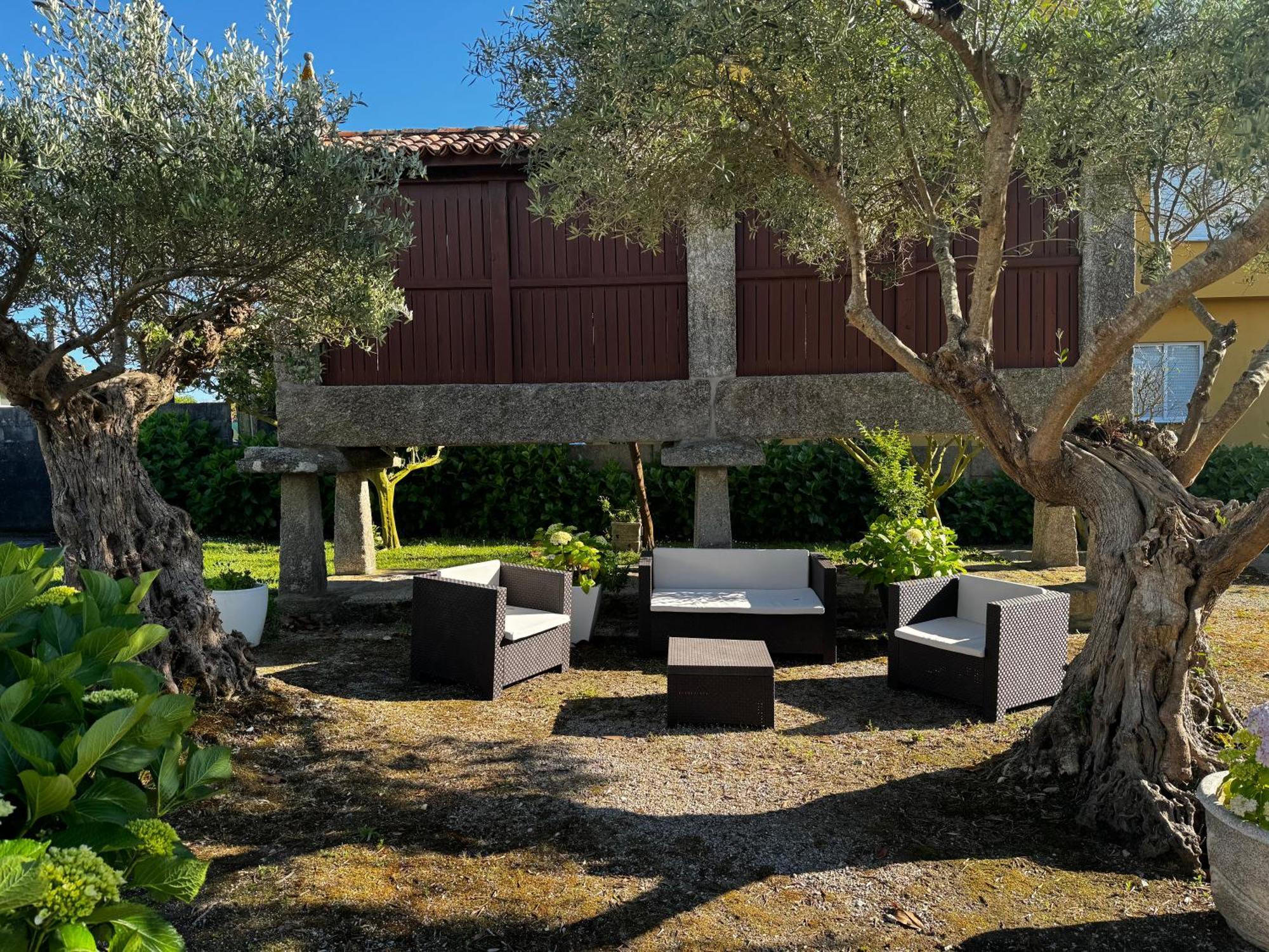 Hotel Delfin Azul Playa de la Lanzada Esterno foto