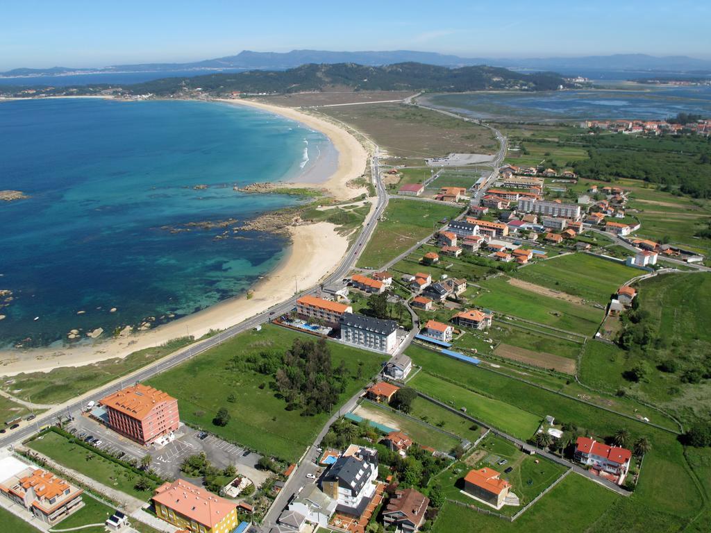 Hotel Delfin Azul Playa de la Lanzada Esterno foto